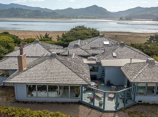 28 Spouting Whale Ln, Lincoln City, OR