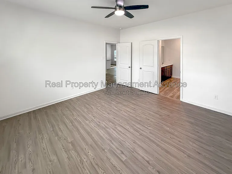 8123 Big Timber Trl — Photo 9