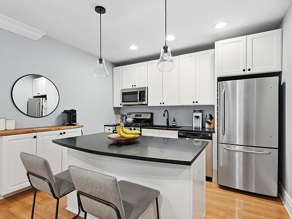 3rd image of 1703 N Crilly Ct #B