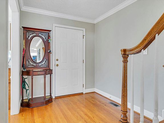 4th image of 5873 Buckland Mill Rd