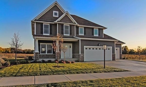 Brookside - 2 Story