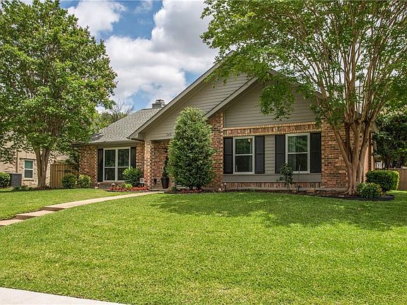 2nd image of 240 Whispering Hills Dr