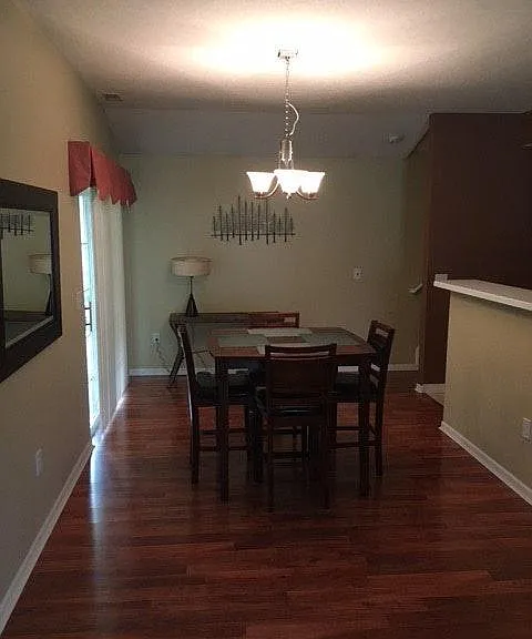 Pleasantdale Dr — Photo 6