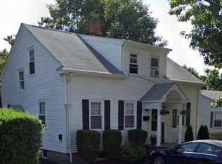 94 Morgan St, Cranston, RI 02920