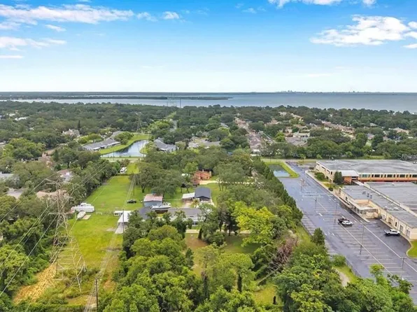 1st Ave N, Safety Harbor, FL 34695