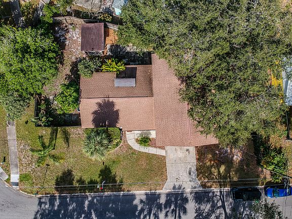 5th image of 8165 34th Ave N