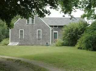 141 Old Succotash Rd, South Kingstown, RI 02879