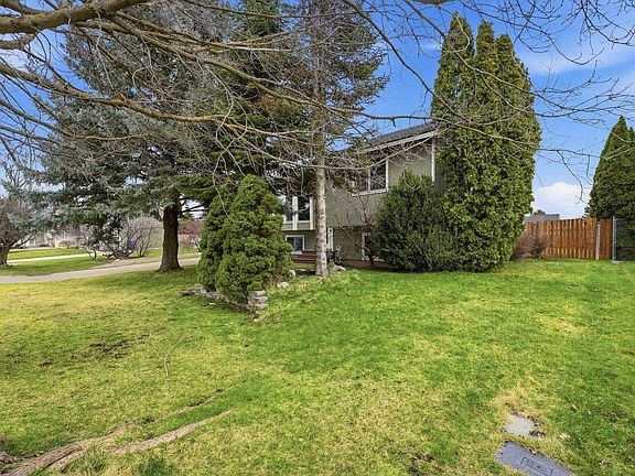 3rd image of 5614 N Canal Rd