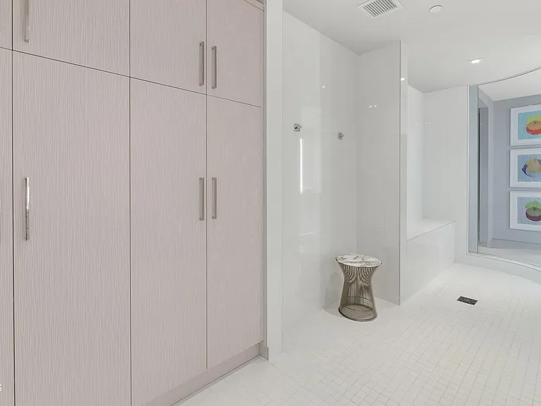 3801 N Goldwater Blvd #400 — Photo 22