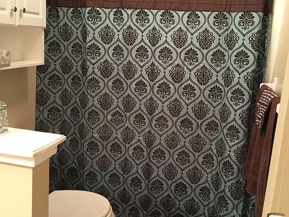 Master bath 