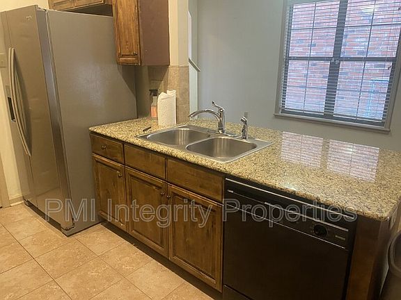 2nd image of 254 Chimney Rock Blvd