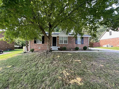 104 Bennett Dr Photo 1