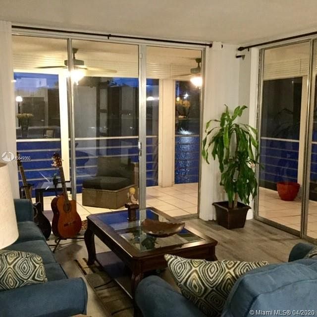 1st image of 9450 Poinciana Pl APT 217