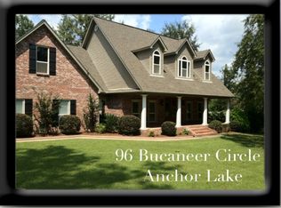 96 Bucaneer Cir, Carriere, MS 39426