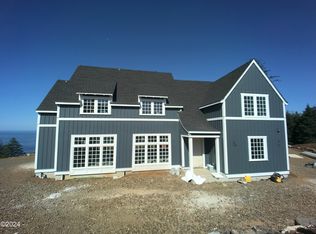 1157 NE Seascape Ave, Depoe Bay, OR