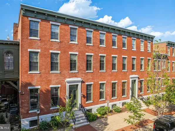 1705 Green St #1711, Philadelphia, PA 19130