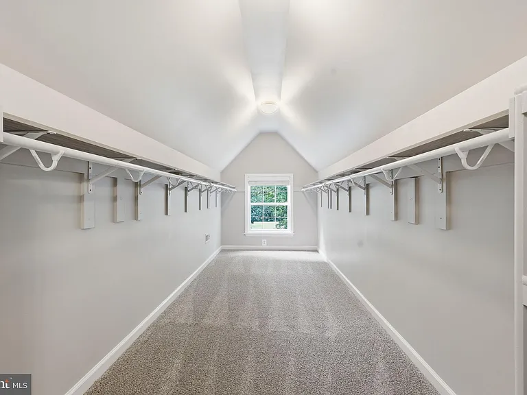 100 Spyglass Ln — Photo 25