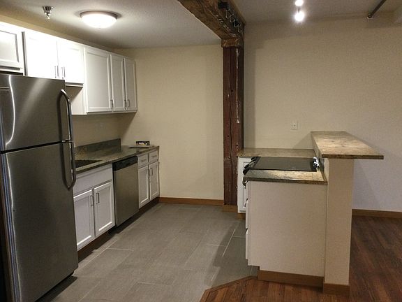2nd image of 2000 Old West Main St Suite 205