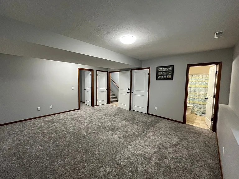 7825 Yankee Woods Dr — Photo 19