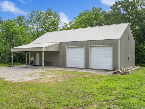 549 E Dade 94, Everton, MO 65646