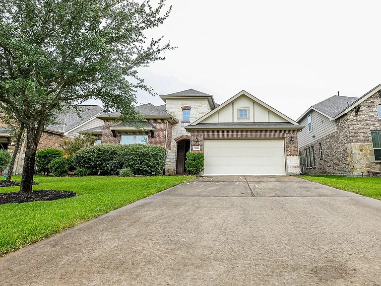 21911 Avalon Queen Dr — Photo 16