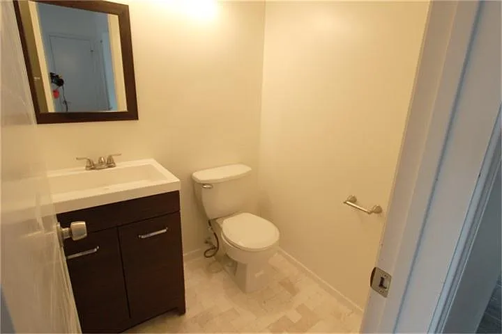 2930 Grants Lake Blvd #2305 — Photo 11