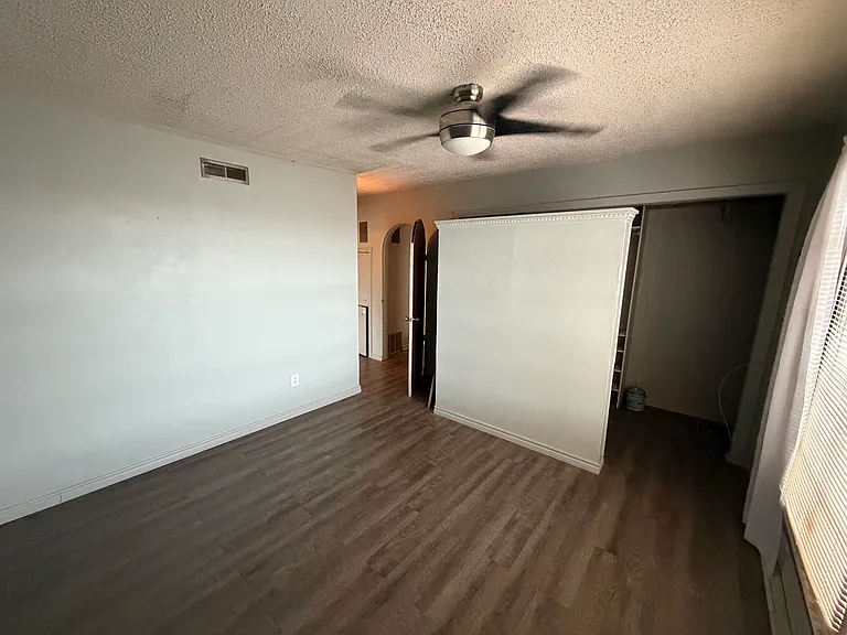 3408 Upland Ave — Photo 6