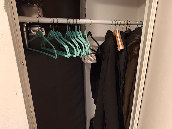 5th image of 5047 N Glenwood Ave #2