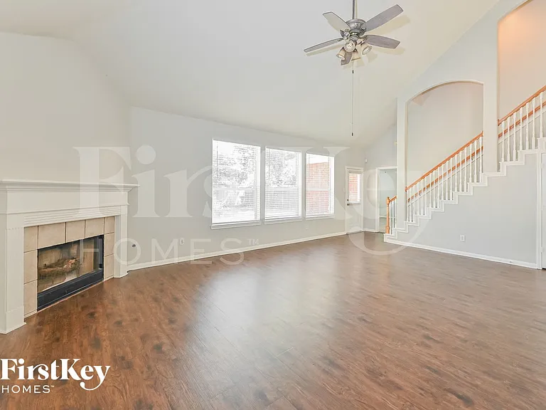 20314 Umber Oak Ct — Photo 2
