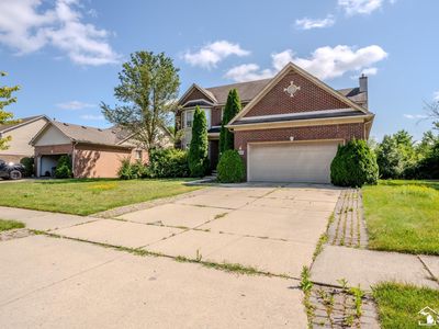 27241 Hawthorne Blvd, Flat Rock, MI, 48134