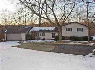 146 Forest Ln, Follansbee, WV 26037