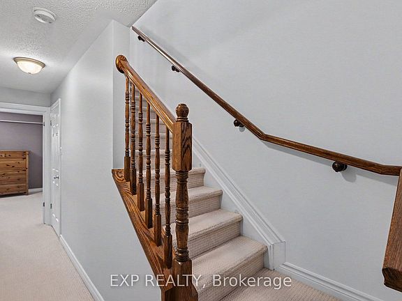3rd image of 724 A Chapman Mills Dr
