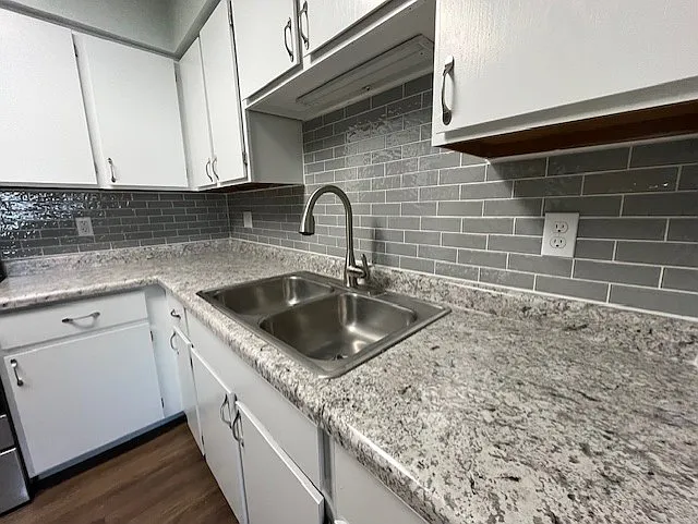 831 N 2nd St — Photo 3