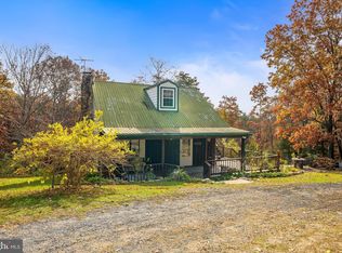 727 Hickory Ln, Mount Jackson, VA