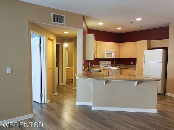 2nd image of 1501 Front St Unit 437