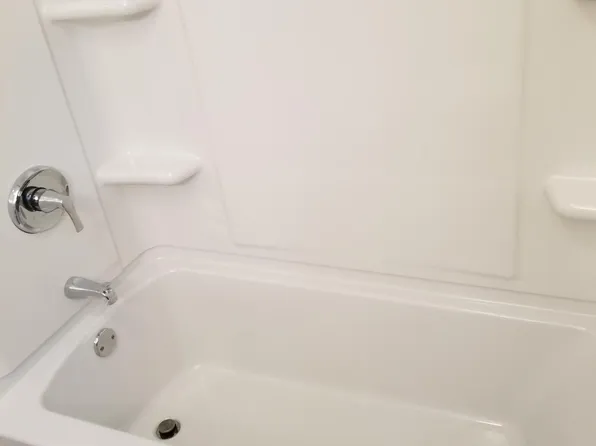 5144 Hall Rd, Muskegon, MI 49442