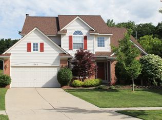 4765 Ridgeside Ct, Ann Arbor, MI 48105
