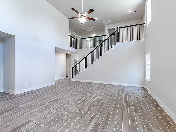 5th image of 2211 Shalmar Dr