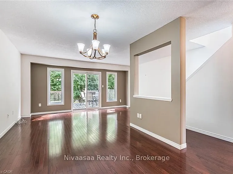 110 Activa Ave #D21 — Photo 13