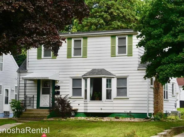 7031 40th Ave, Kenosha, WI 53142