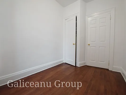 Rented by Lexington Real Estate Group | media 30