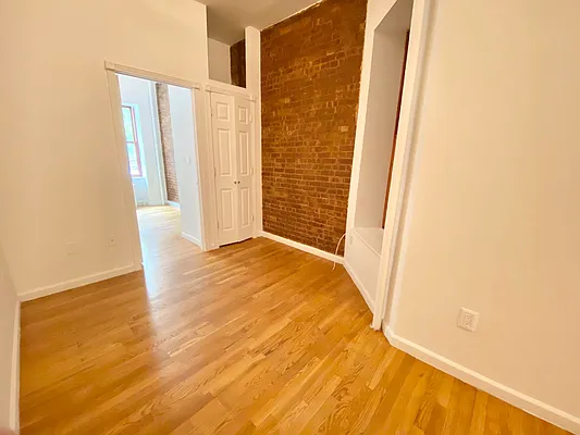 Rented by JM Preston Properties LLC | media 22