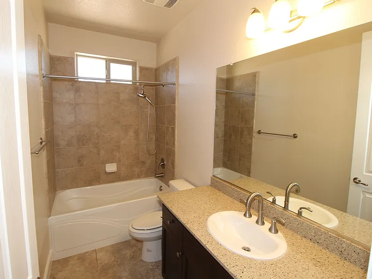 1838 E Green Sage Ave — Photo 7