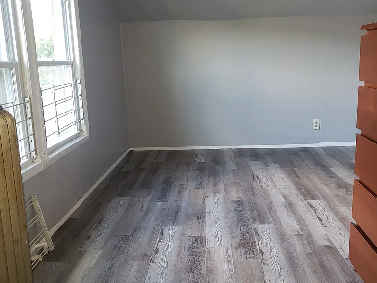 258 Van Nostrand Ave #2 — Photo 13