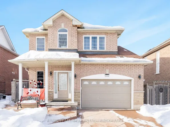1244 Mary Lou St, Innisfil, ON L9S 0C1