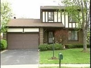 1646 Tuscarora Dr, Grove City, OH 43123