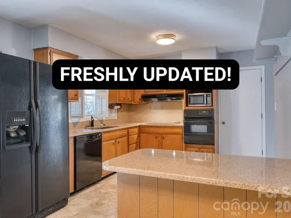 91 Haw Creek Cir, Asheville, NC 28805