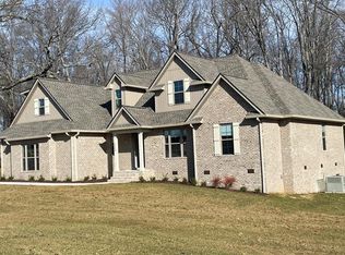 4640 Bear Lake Rd, Cookeville, TN 38506