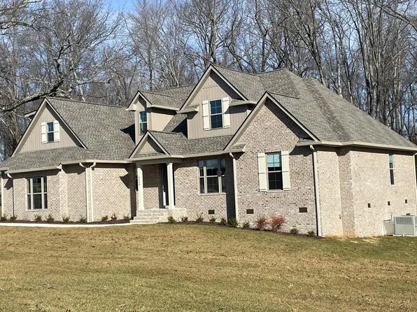 4640 Bear Lake Rd, Cookeville, TN 38506