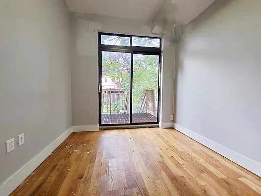 Rented by Sunshine Management Group, LLC | media 44